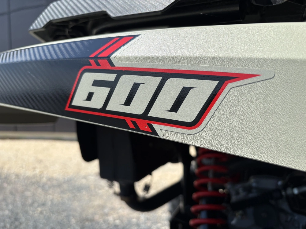 2022 Arctic Cat Alterra 600 Xt alt