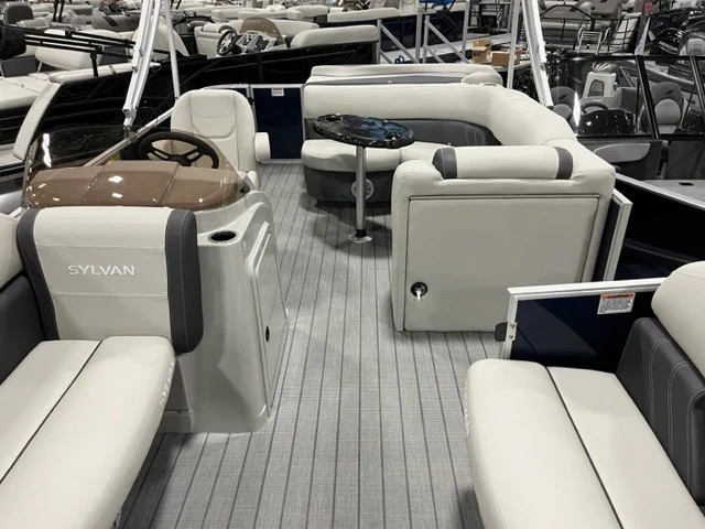 2024 Sylvan Mirage 820 Lz W/cr alt