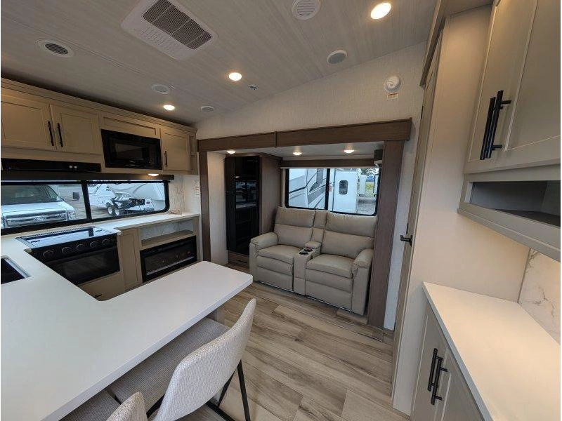 Keystone Rv Cougar 2100ml 2027 alt