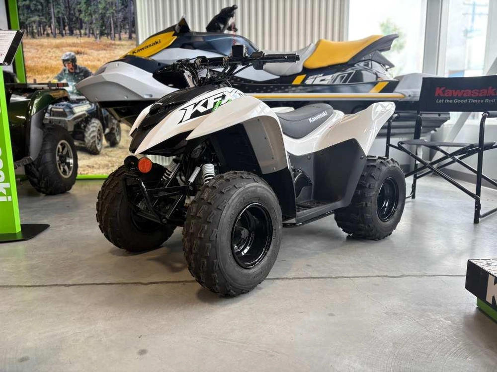 Kawasaki Kfx90 2026 alt