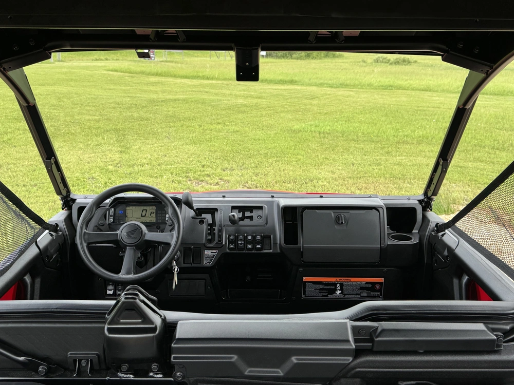 2026 Honda Pioneer 1000-5p Dlx, Red alt