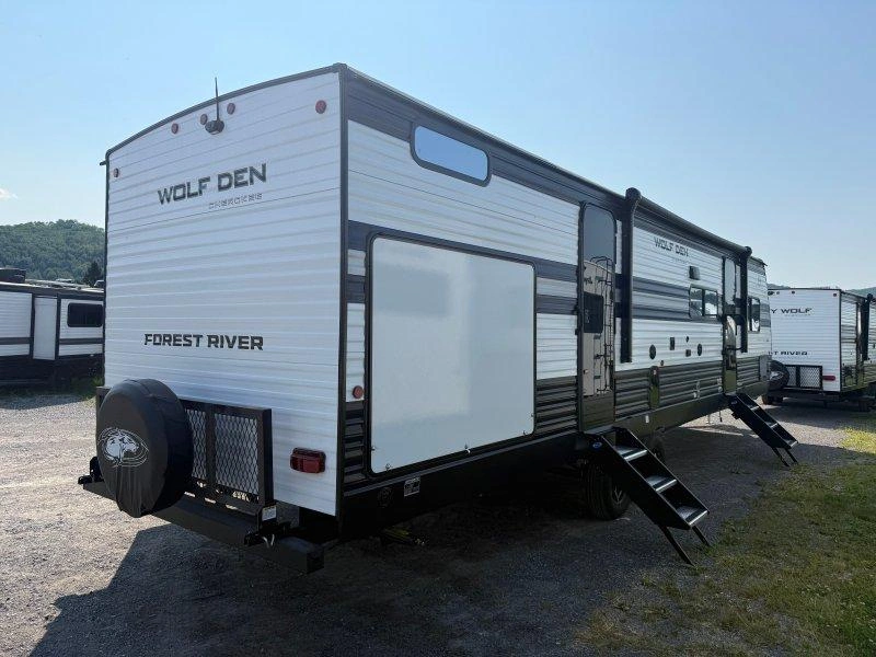 Forest River Cherokee Wolf Den 301bh 2027 alt