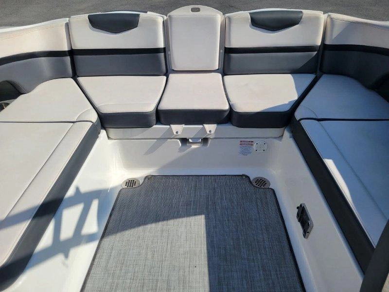 2019 Other Chaparral Vrx 223 alt