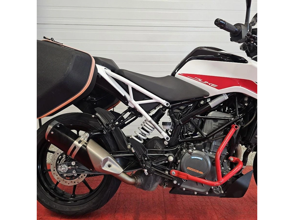 2022 Ktm 390 Duke alt