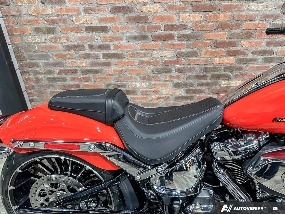 2026 Harley-davidson Breakout alt