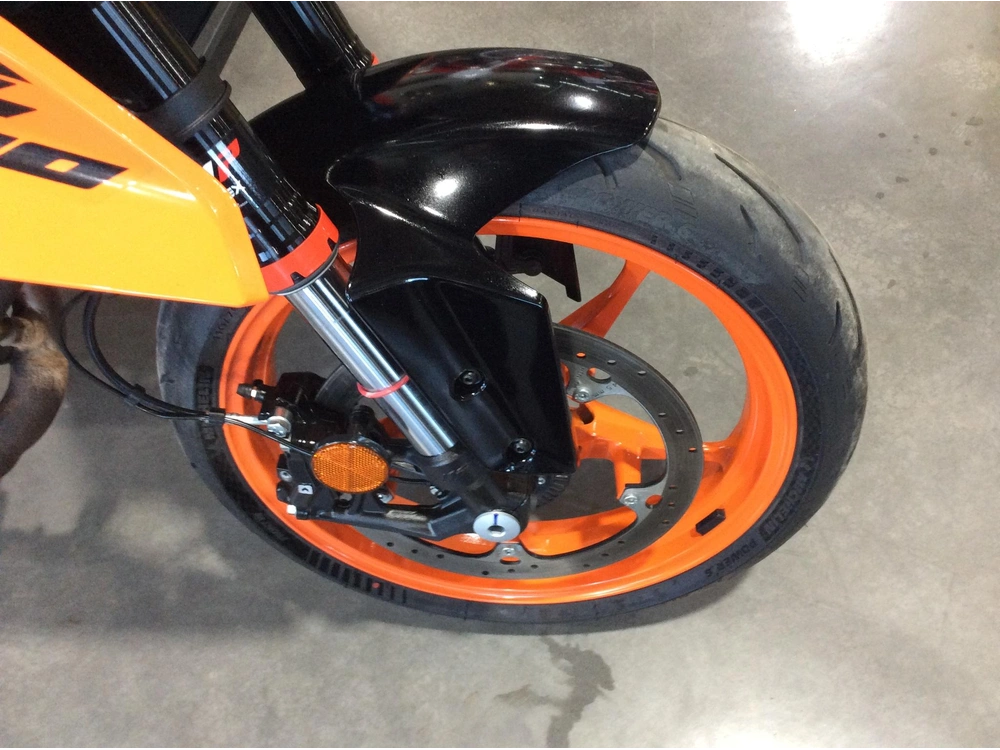 Ktm 390 Duke 2024 alt