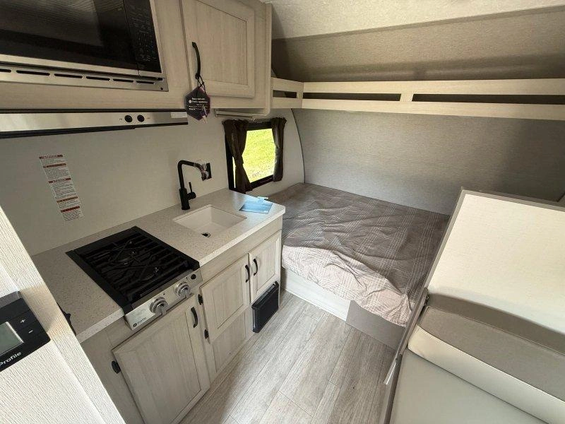 Coachmen Catalina 134rex 2027 alt