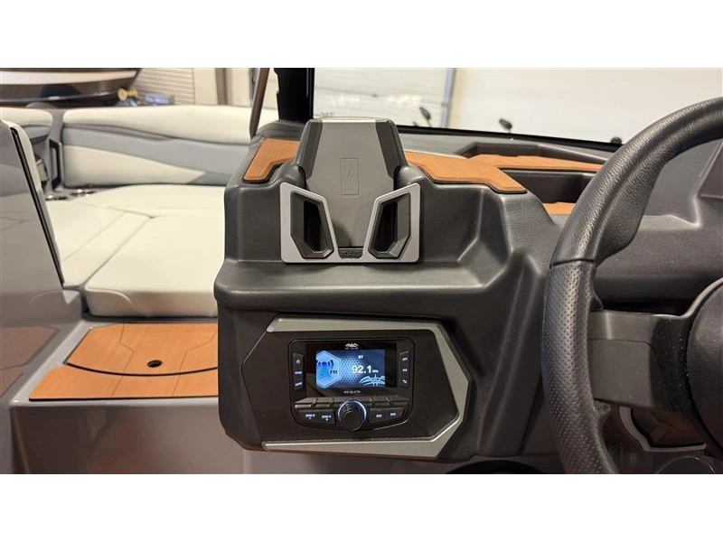 2026 Axis Wake Research A225 Axis alt