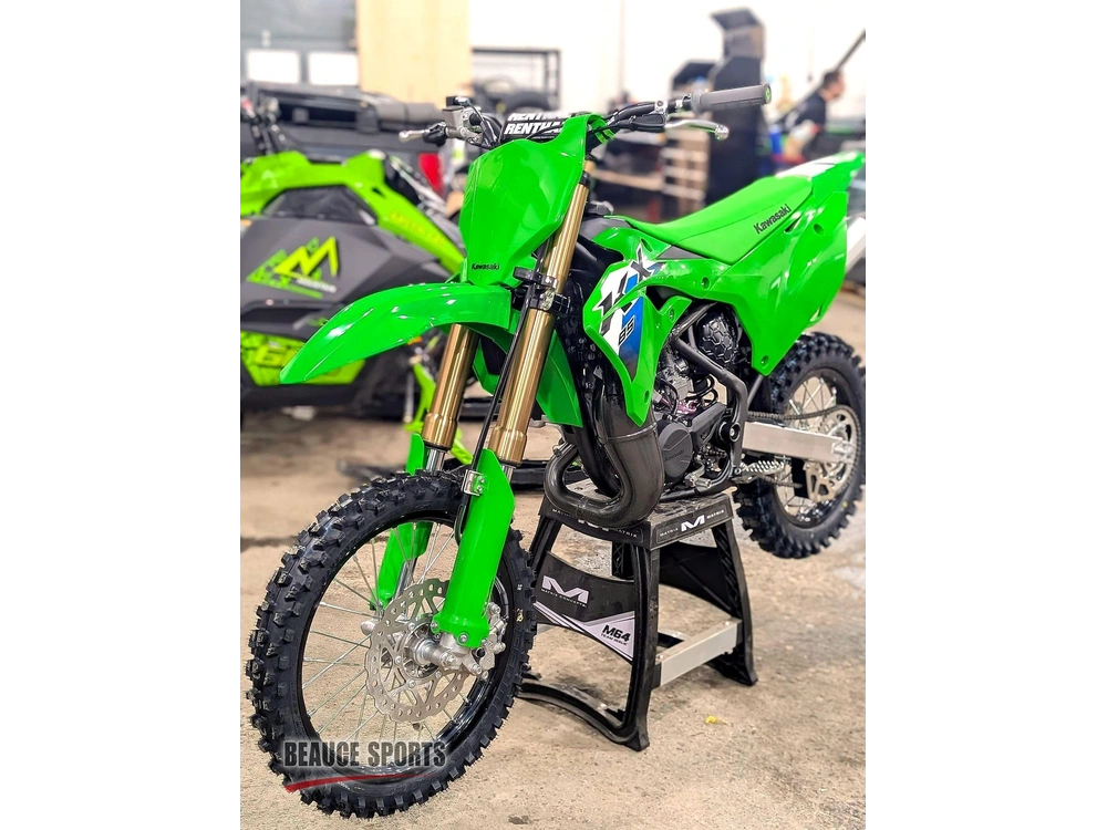Kawasaki Kx85 2026 🎯 Motocross 85cc Junior Compétition Performance Yz85 Sx85 Crf150r Progression 🟢 2026 alt