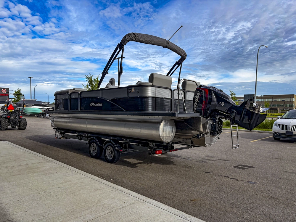 2020 Manitou Oasis 23 Tri-toon alt