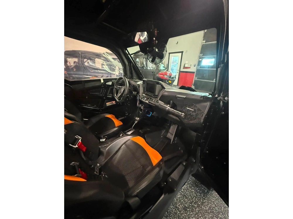 Polaris Rzr Xp 1000 Ultimate 2024 alt