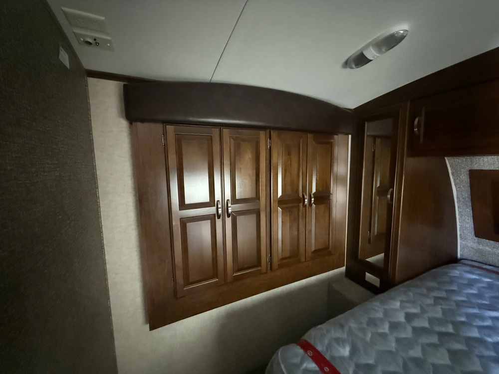 2014 Keystone Rv Laredo 322rl alt