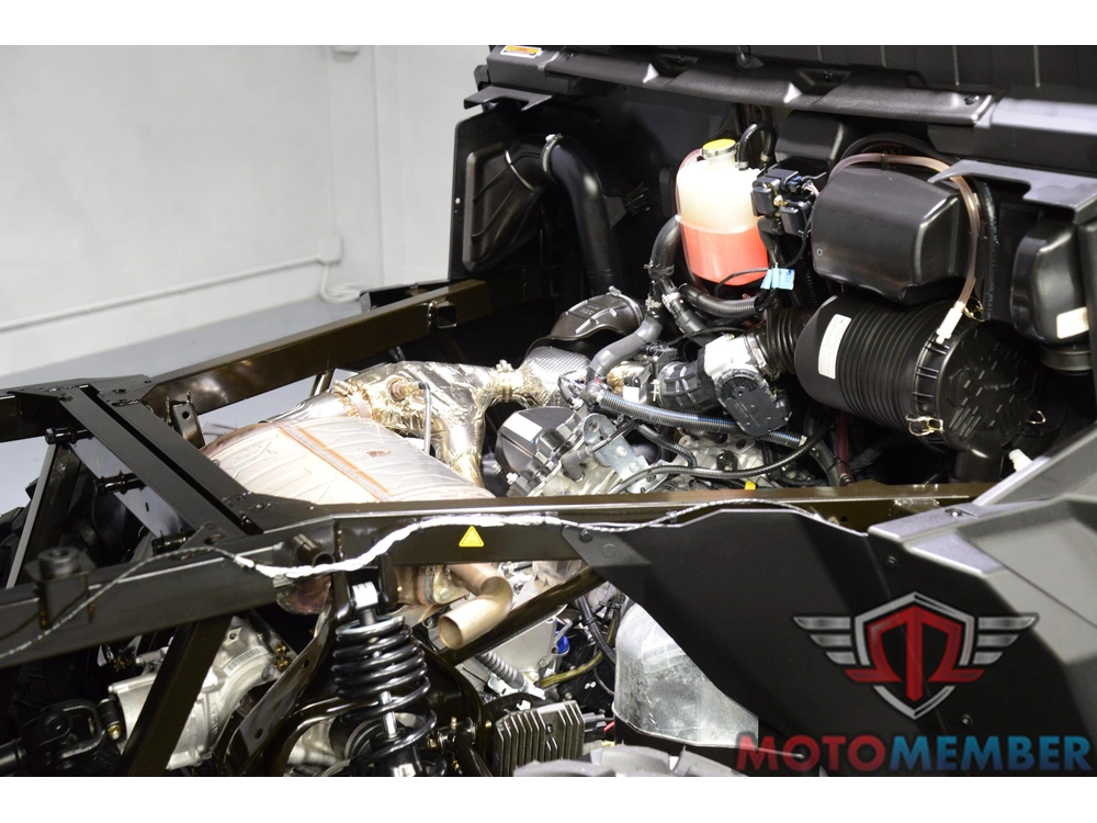2025 Can-am Defender 6x6 Dps Hd10 alt