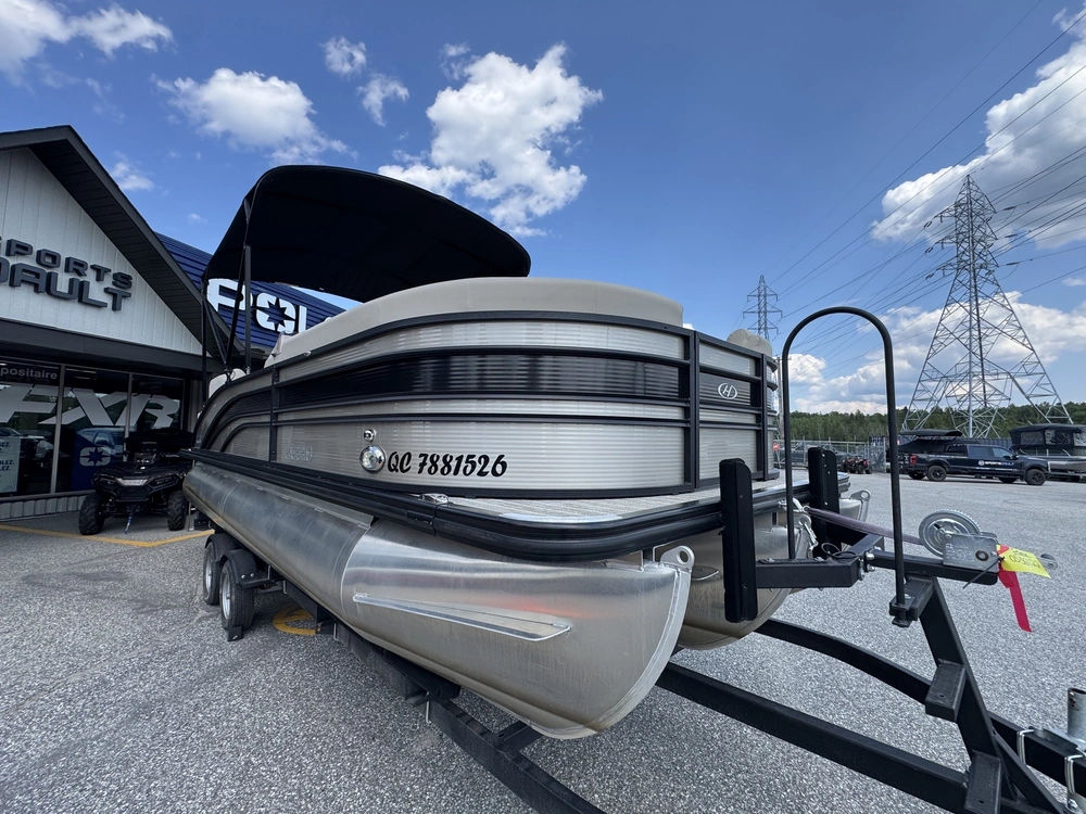 2022 Harris Sunliner 230 alt