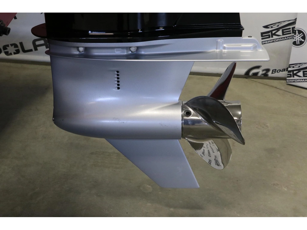 Lund 1875 Crossover Xs + Mercury 175 Hp & Remorque 2026 alt