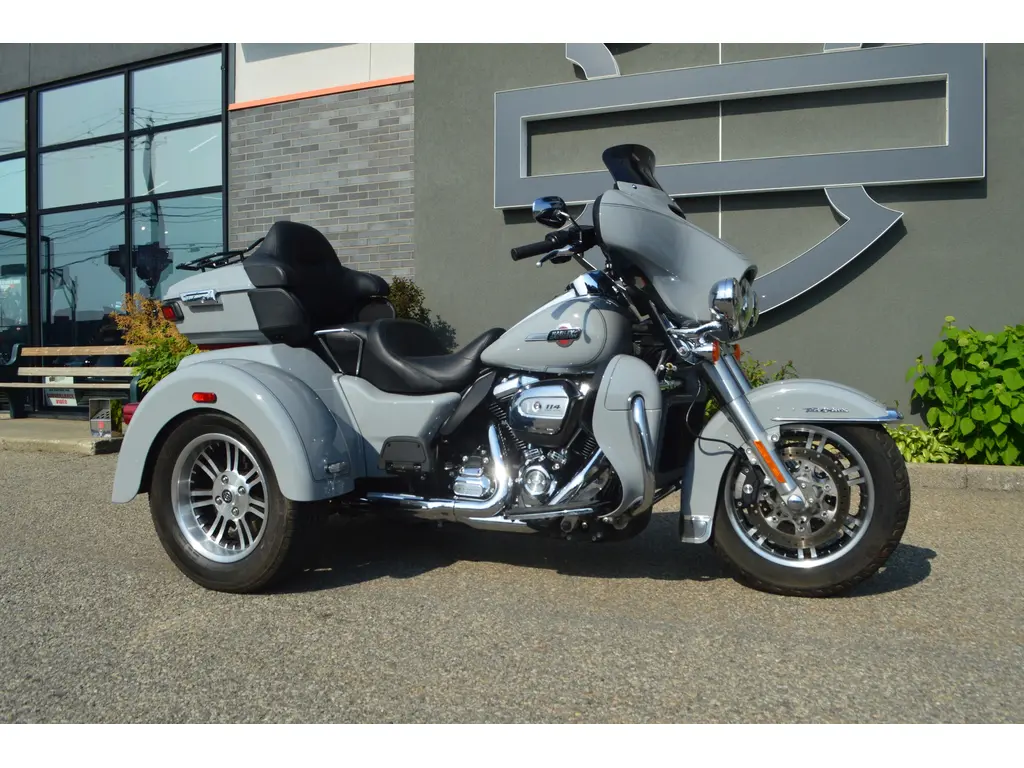 2024 Harley-Davidson FLHTCUTG - TRI GLIDE ULTRA