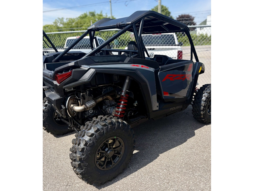 2026 Polaris Rzr Xp 1000 Ultimate alt