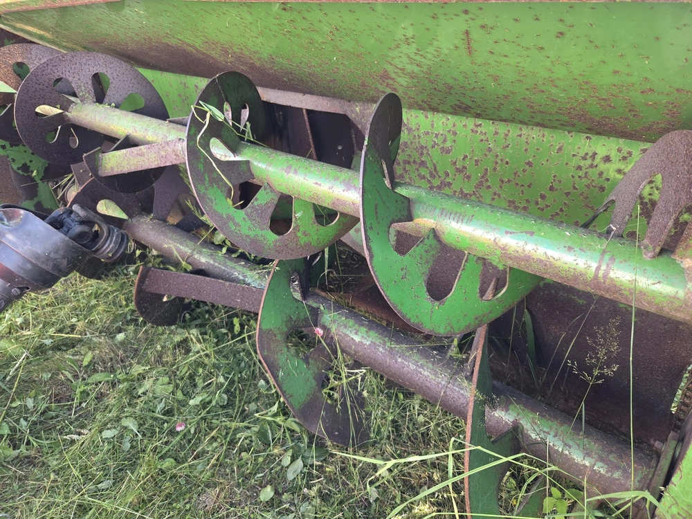John Deere 686 None alt