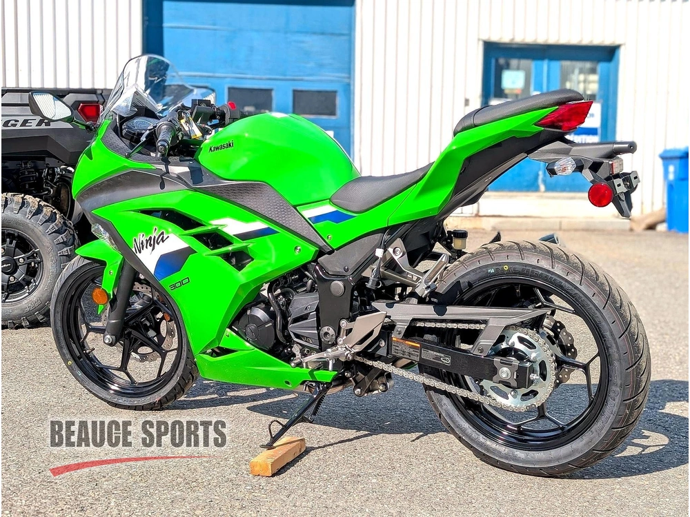 2026 Kawasaki Ninja 300 Vert 🎯 Moto Sport Petites Plaques R3 Rc390 Cbr300r Économique Débutant Quotidienne 🟢 alt