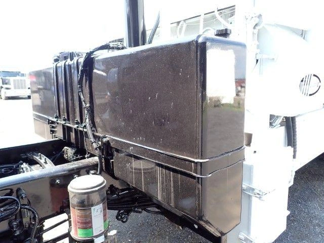 2020 Peterbilt 520