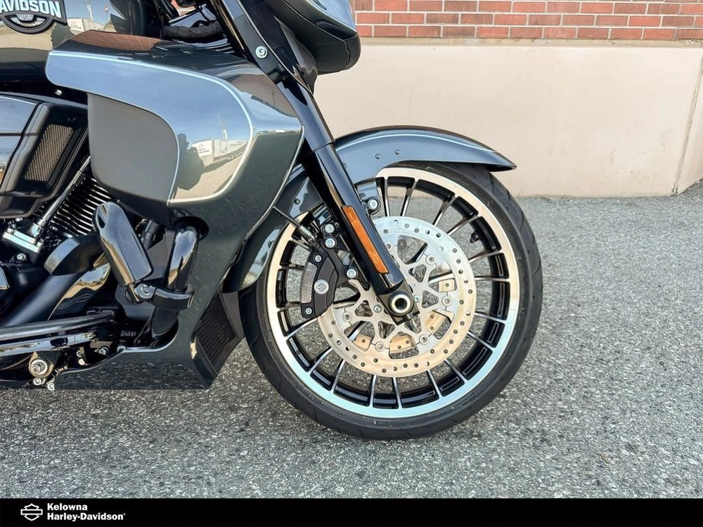 2026 Harley-davidson Flhxl - Street Glide® Limited alt