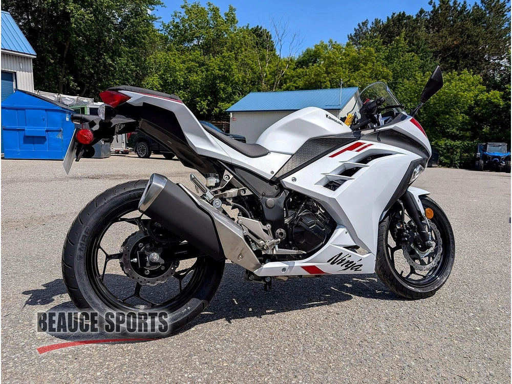 2026 Kawasaki Ninja 300 Blanc 🎯 Sport Bike Low Registration Cost R3 Rc390 Cbr300r Beginner Daily Rider 🟢 alt