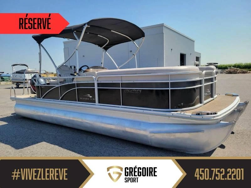 2014 Bennington Marine 24sslx 3 Tubes / 150hp G2 alt