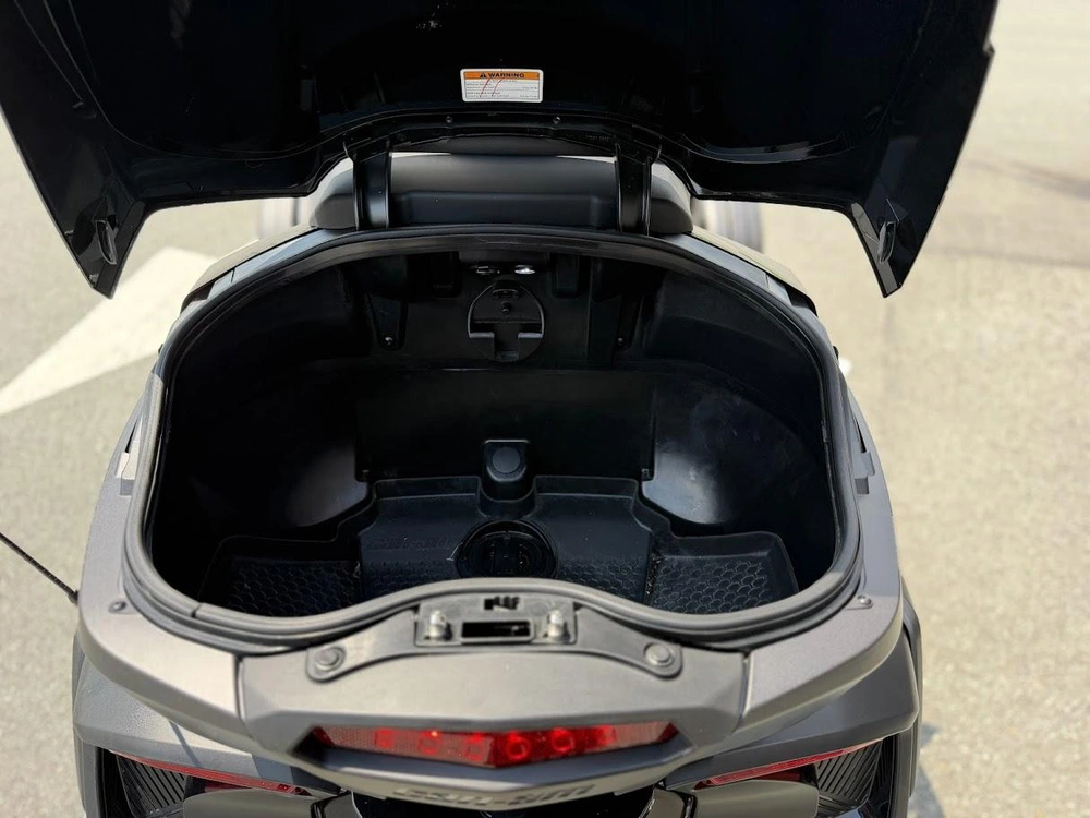 Can-am Rt Limited 2022 alt