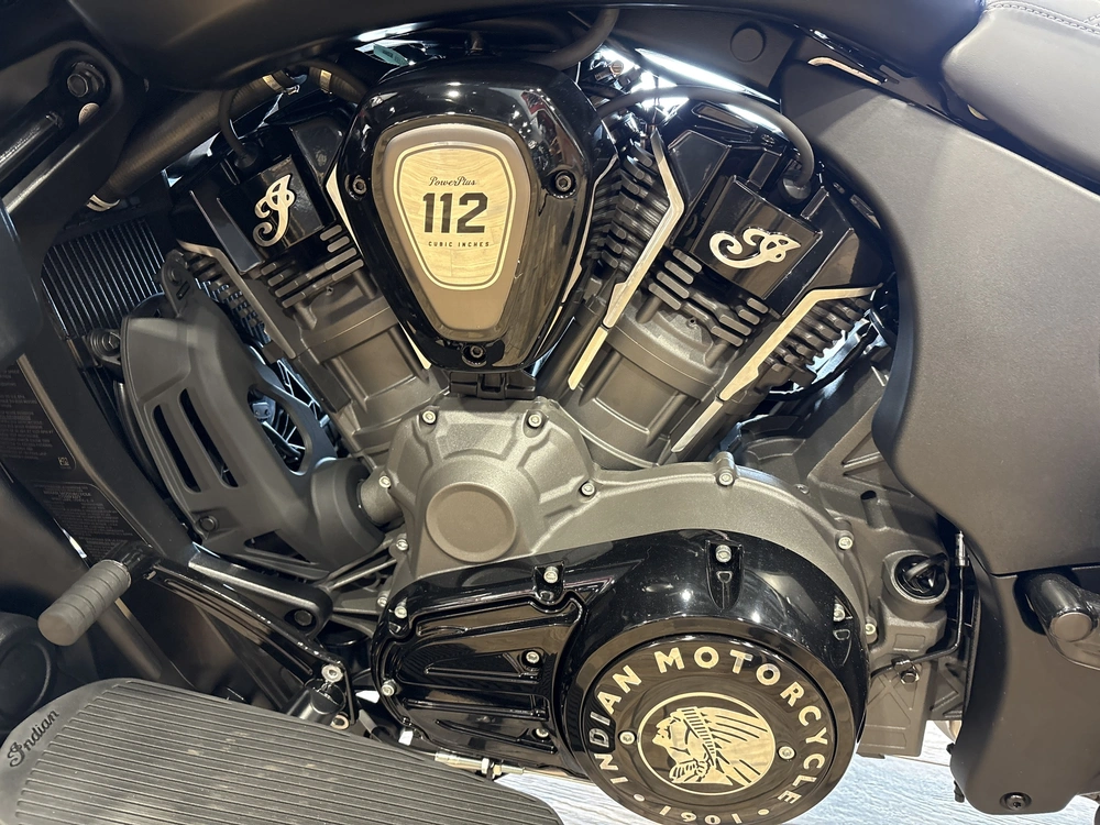 Indian Motorcycle Roadmaster Powerplus Noir 2026 alt