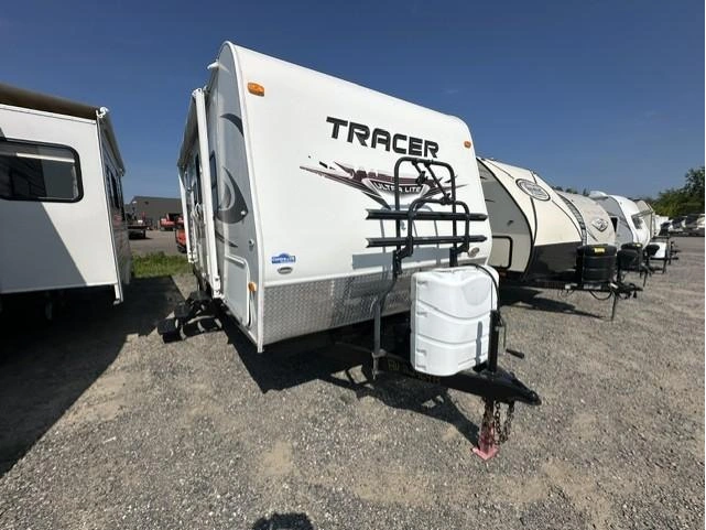 Primetime Tracer Tt 230fbs 2011 alt