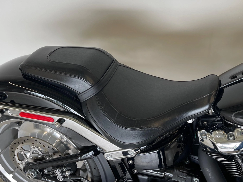 2023 Harley-davidson Flfbs - Fat Boy™ 114 alt