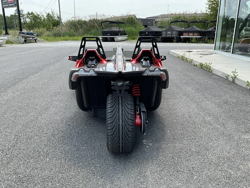 Slingshot R - Autodrive 2026 alt