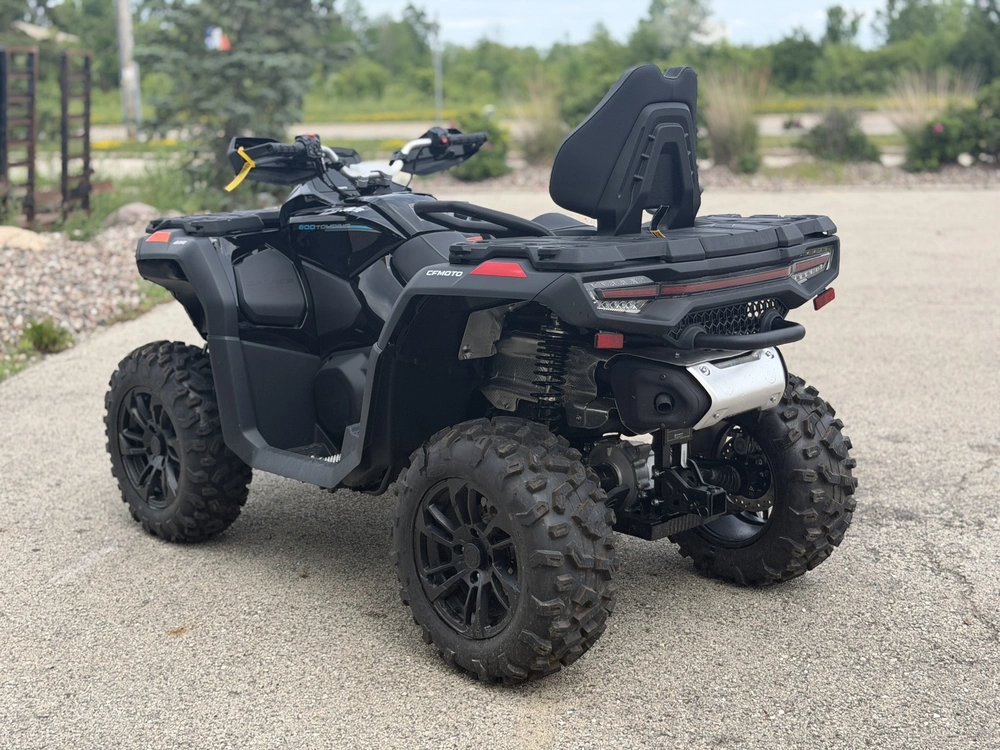 2026 Cfmoto Cforce 800 Touring alt