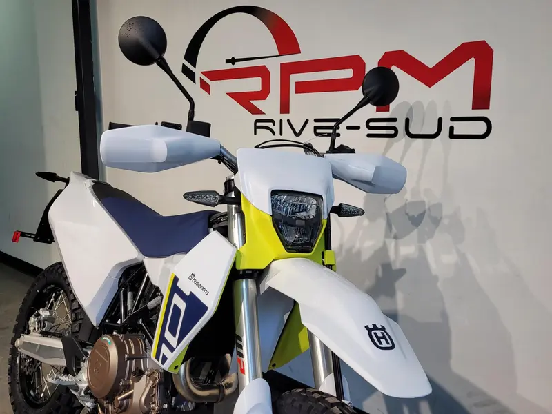 2027 HUSQVARNA 701 ENDURO *À partir de 3.99%