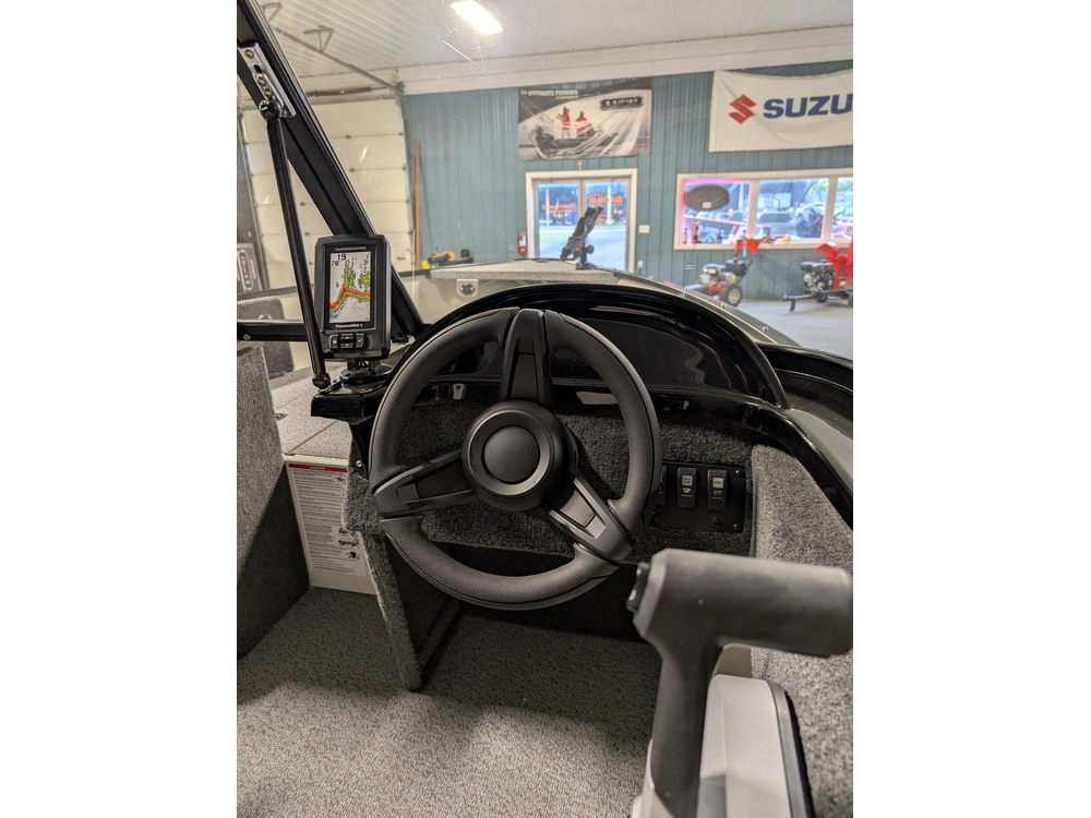 2026 Legend R15 alt