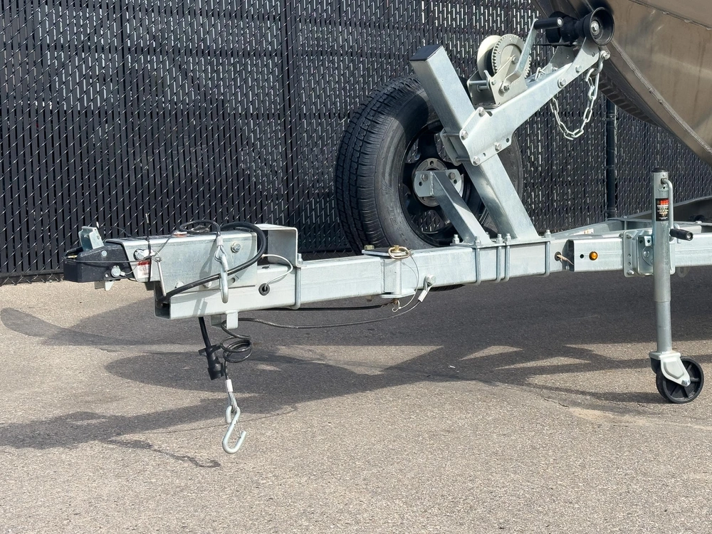 2026 Lund 185 Hg alt