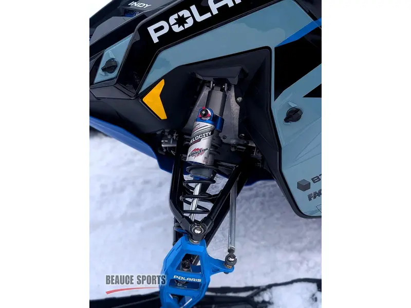 2026 Polaris SNO-26 9R INDY XCR 137 DÉMO GARANTIE COMPLETE DEAL !