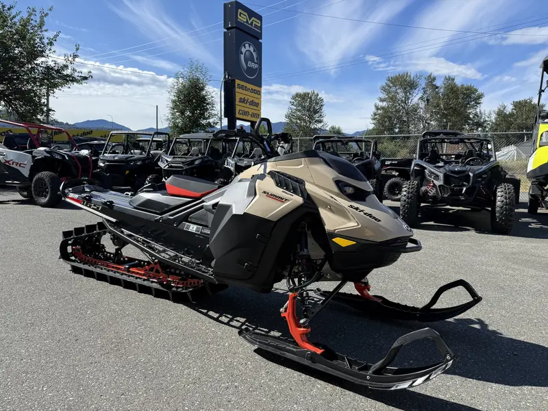 2027 Ski-Doo SUMMIT ADRENALINE 165 850 E-TEC POWDERMAX X-LIGHT FLEXEDGE 3.0' SHOT