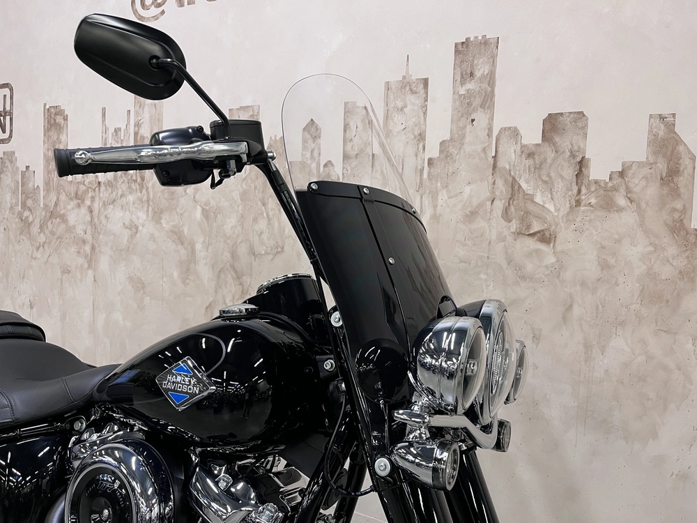 2026 Harley-davidson Flhc Heritage Classic alt