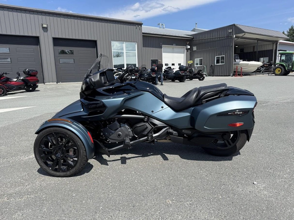 Can-am F3-t 2025 alt