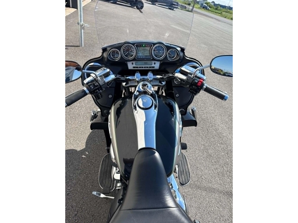 Kawasaki Vulcan 1700 Voyager 2016 alt