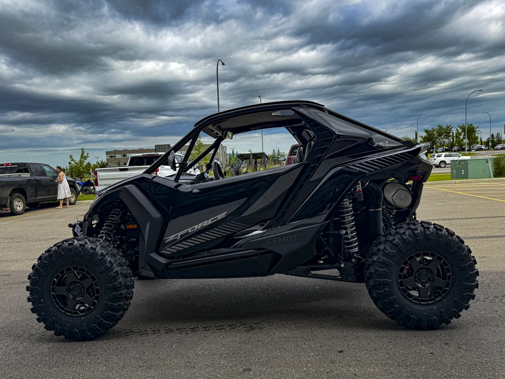 2026 Cfmoto Zforce Z10 alt