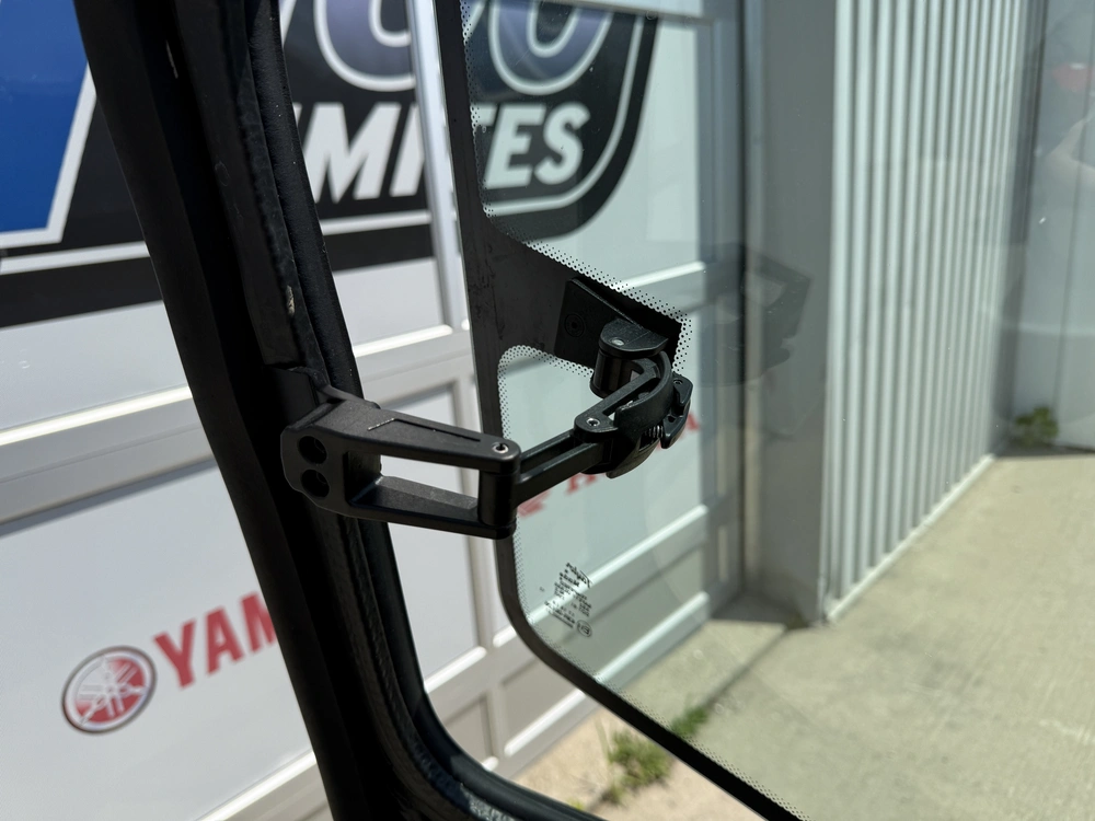 Polaris General 1000 2018 alt