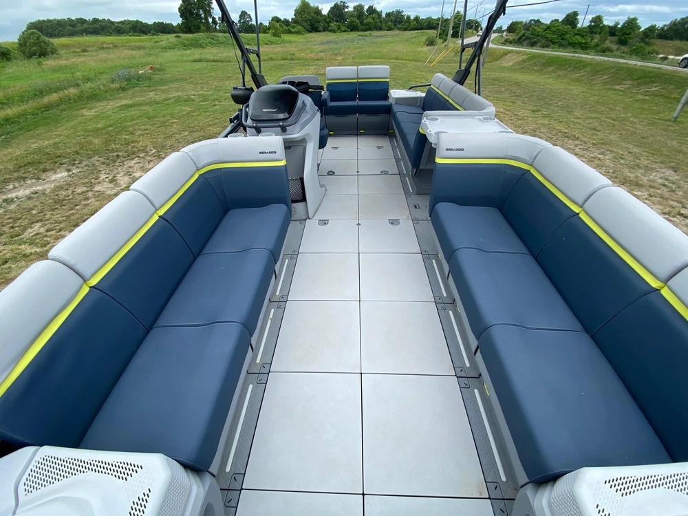 2025 Sea-doo/brp Seadoo Switch 21' Limited 230hp alt