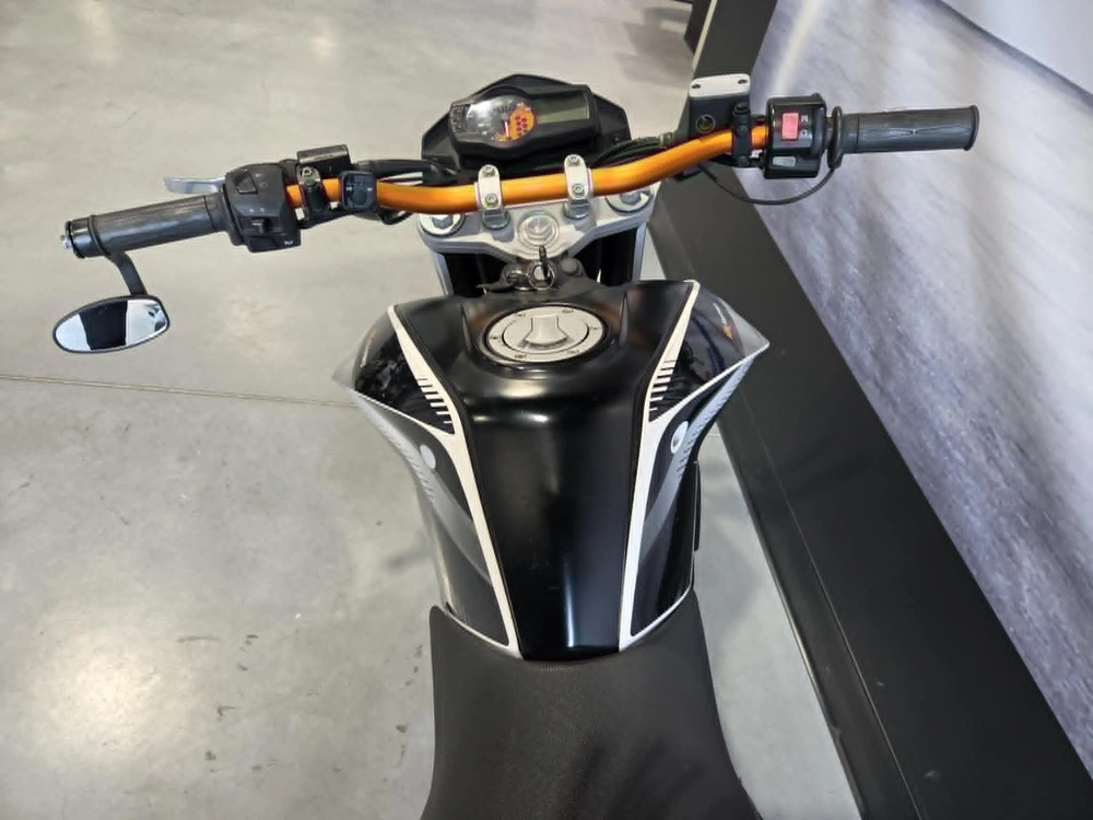Ktm Duke690 2014 alt