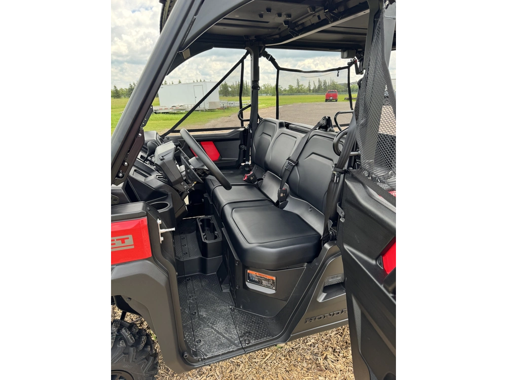 2026 Honda Pioneer 1000-5p Dlx, Red alt