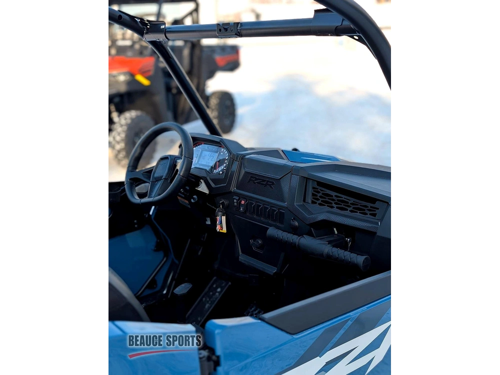 Polaris Rzr Trail Sport - Zenith Blue 900 | 🌍 Concurrents : Maverick Trail / Talon 1000 🌍 | 2026 alt