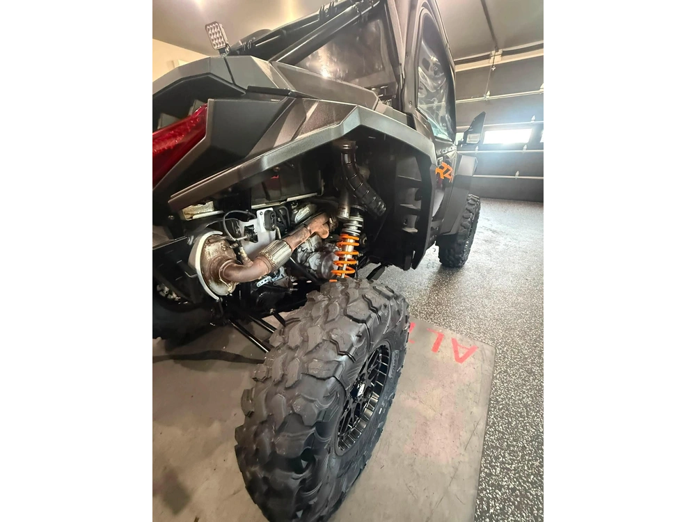Polaris Rzr Xp 1000 Ultimate 2024 alt