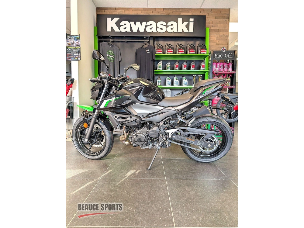 Kawasaki Z500 | 🌿 Moto Accessible A2 451 Cc Alternatives Cb500 Hornet Speed 400 🌿 | 2024 alt