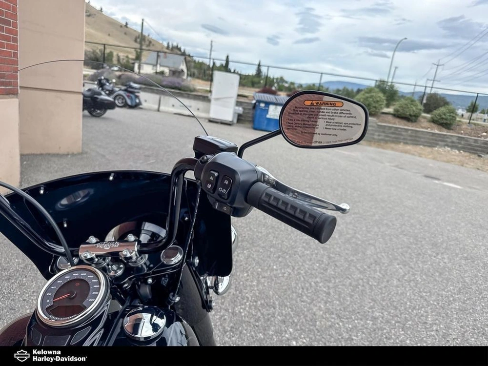 2026 Harley-davidson Flhc - Heritage Classic alt